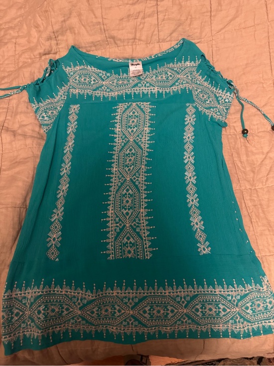 Wrangler Tops - Women’s Wrangler Short-Sleeved Blouse